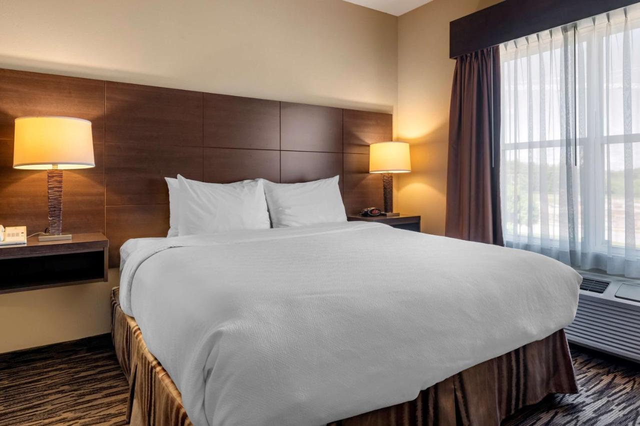 Best Western Plus Bridgewater Hotel & Convention Centre Ngoại thất bức ảnh