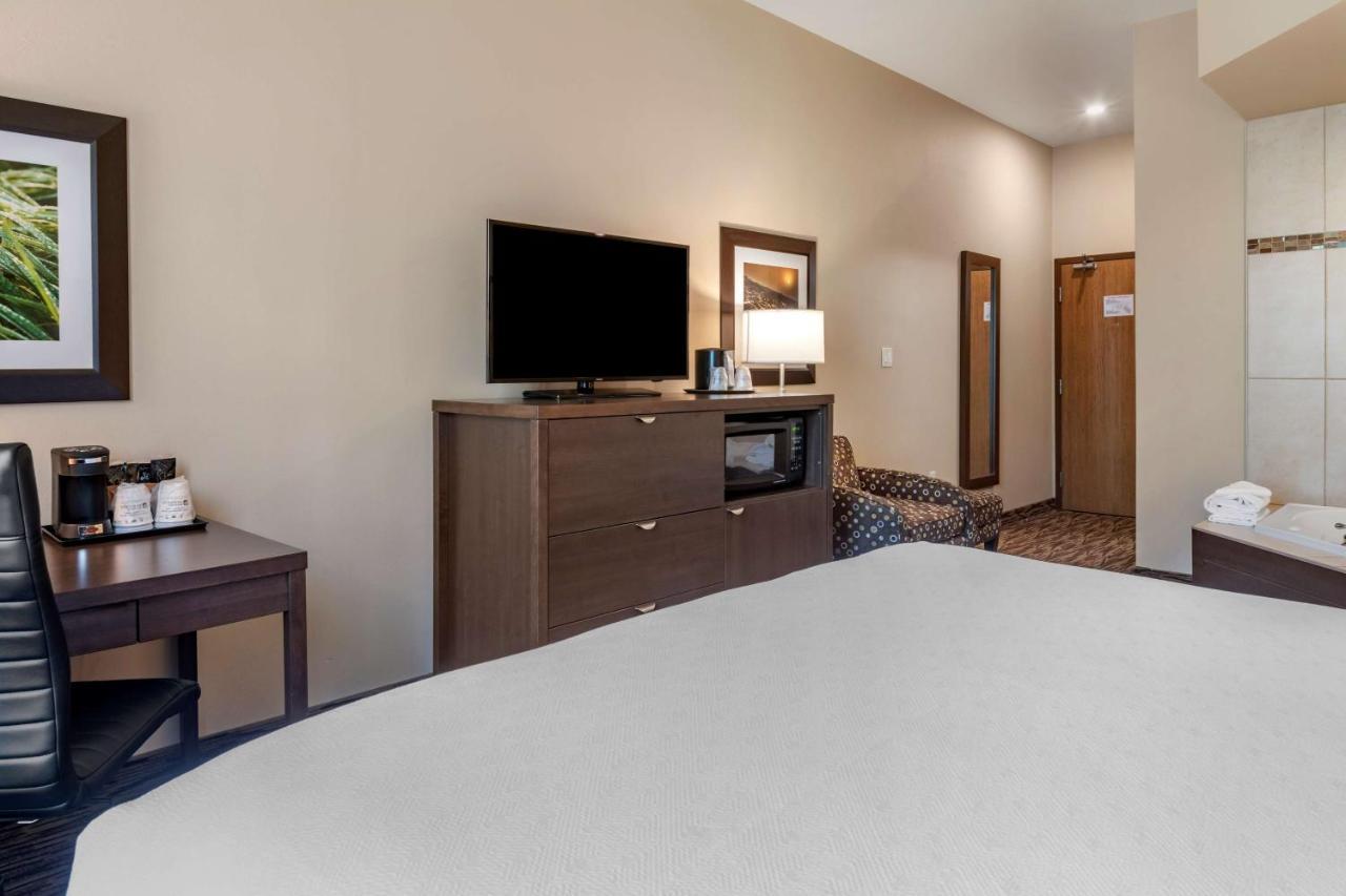 Best Western Plus Bridgewater Hotel & Convention Centre Ngoại thất bức ảnh