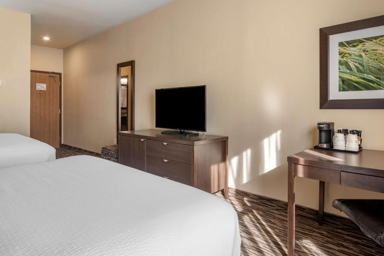 Best Western Plus Bridgewater Hotel & Convention Centre Ngoại thất bức ảnh